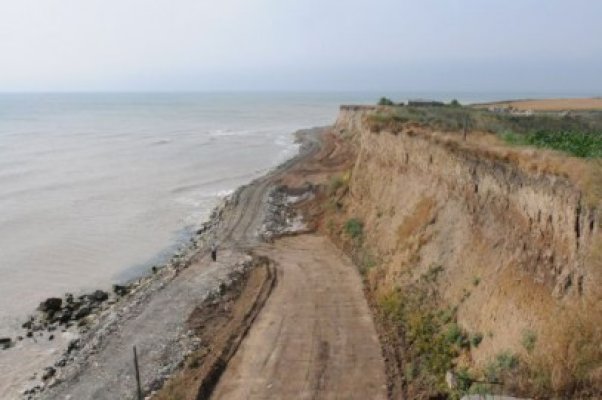 Mitrea a primit bani pentru reducerea eroziunii costiere